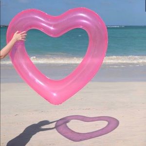 Jumbo Heart Innertube